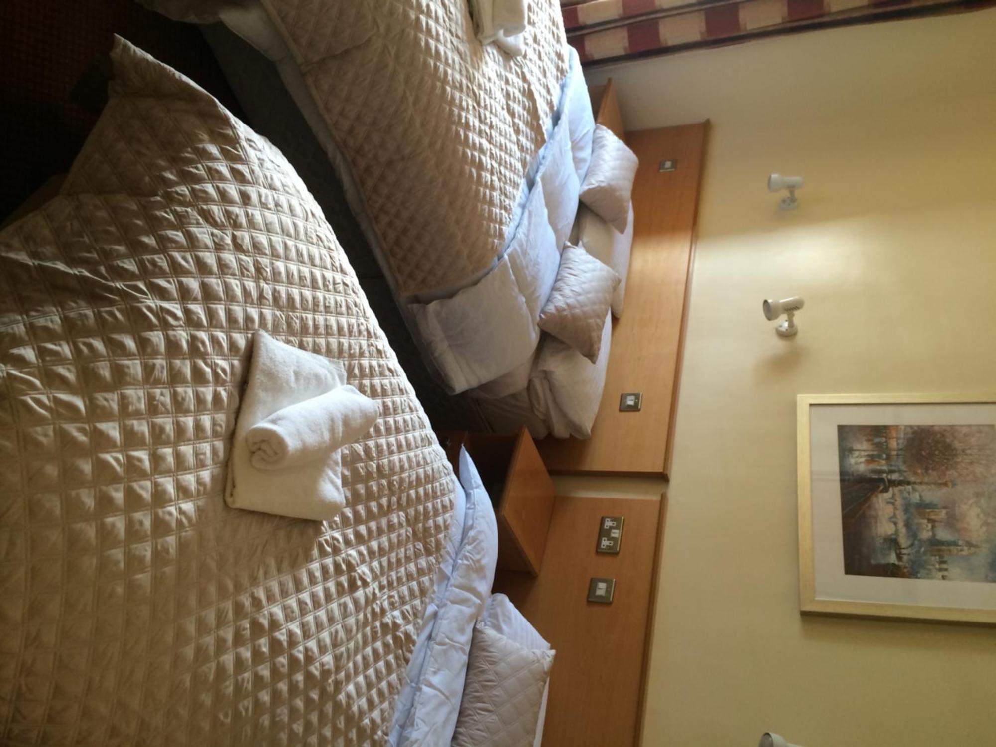 Holiday Hotel Galway Oda fotoğraf
