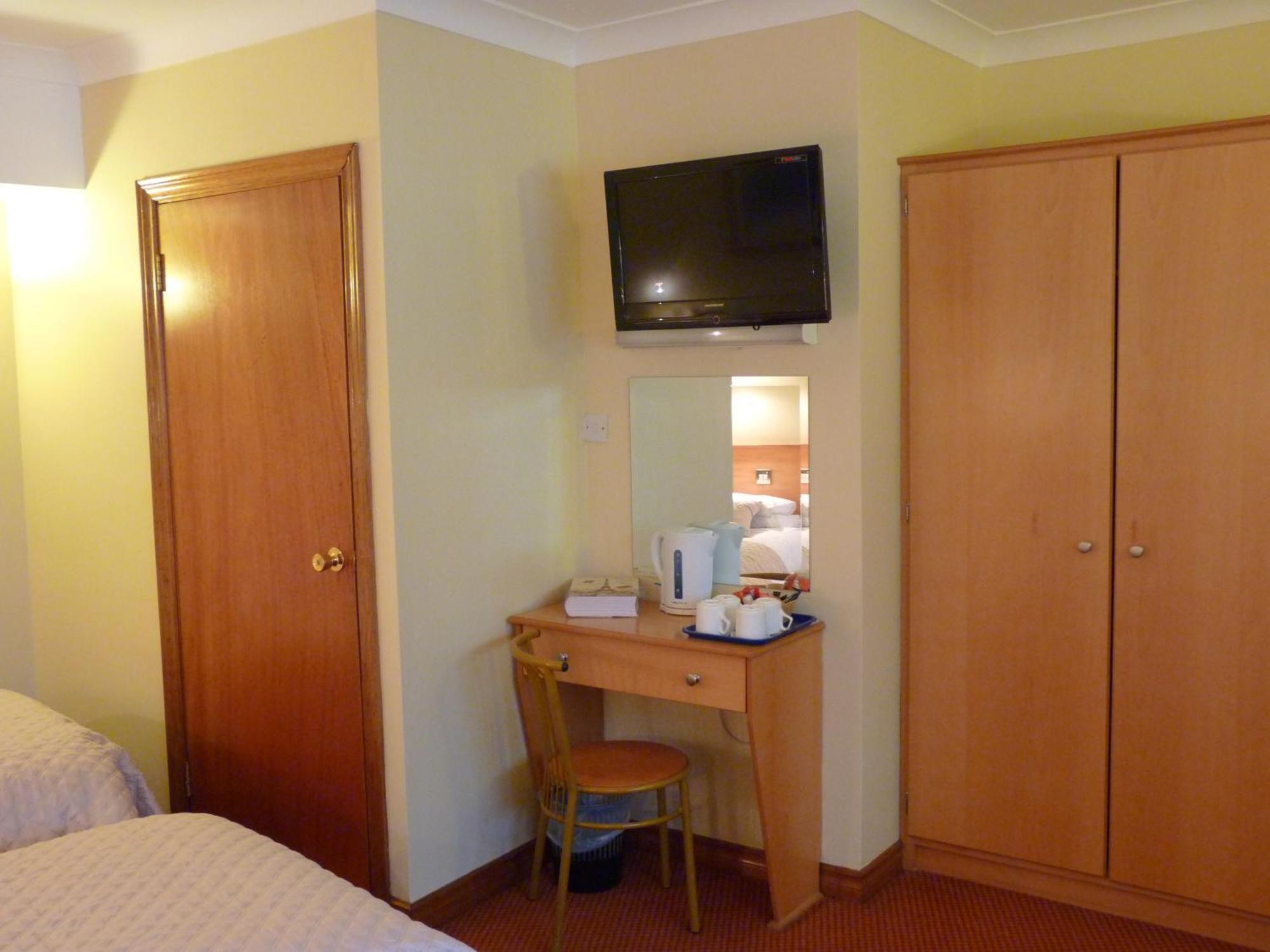 Holiday Hotel Galway Oda fotoğraf